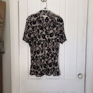 CJ Banks short sleeve shirt